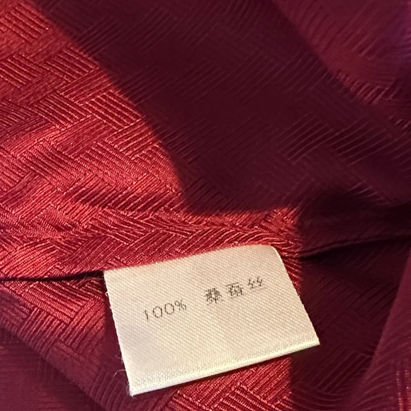 Silk Hemp Life Red Silk Satin Button-Up Pajama Top Button Down Shirt - Picture 11 of 12